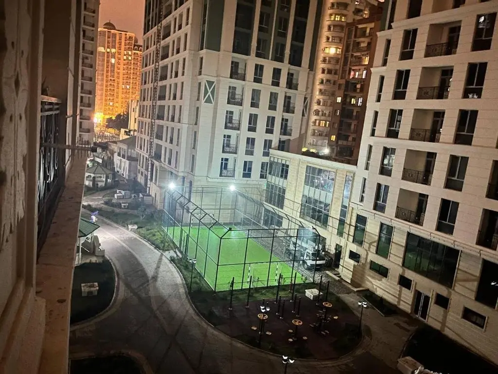 Баку: Apartament in Zumrud Residence