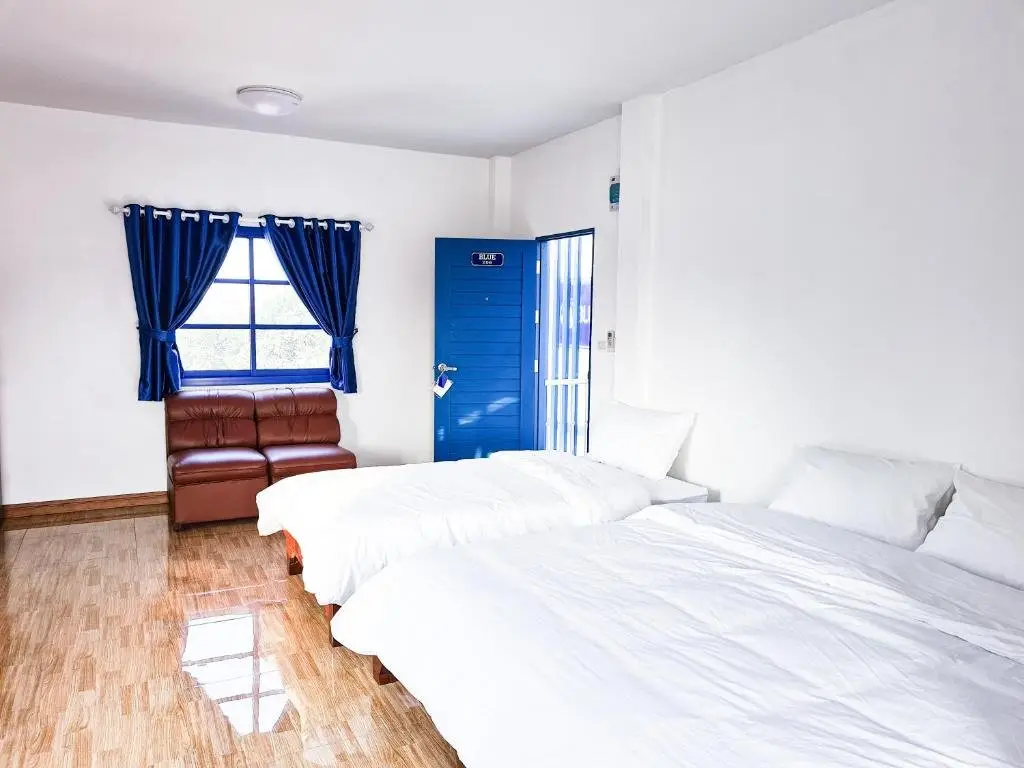 Государственный заповедник Ang Thong: Blue House