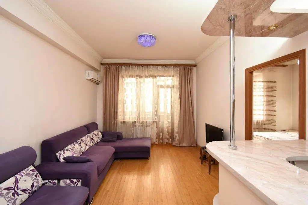 Apartment for rent in the very center of Yerevan — фото 1