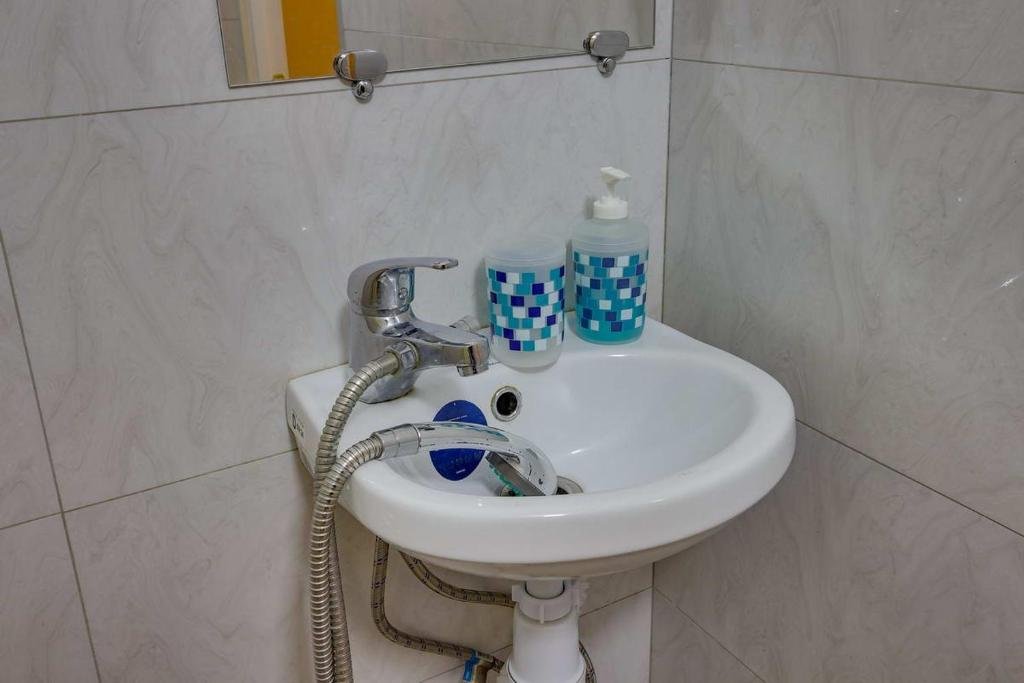Алматы: YourHouse микрорайон 1, дом 76 - экономичнее квартиры, уютнее гостиницы