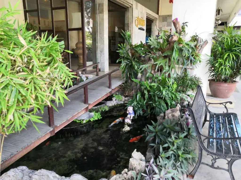 Чиангмай: Near old city,Nimman,Night Barzaa swimming pool apartment 26
