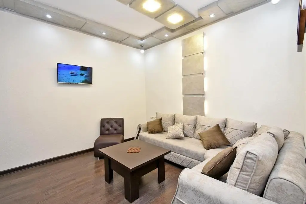 Ереван: Apart House in Erevan Mashtots Avenue