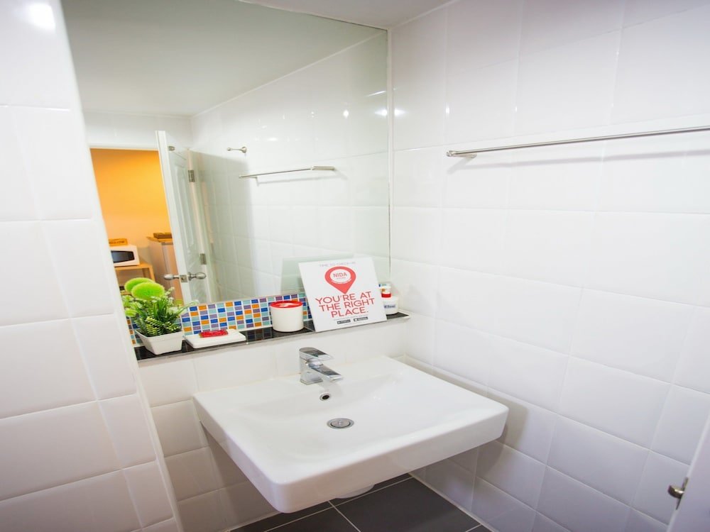 Бангкок: NIDA Rooms Phra Khanong 101 Bangjark