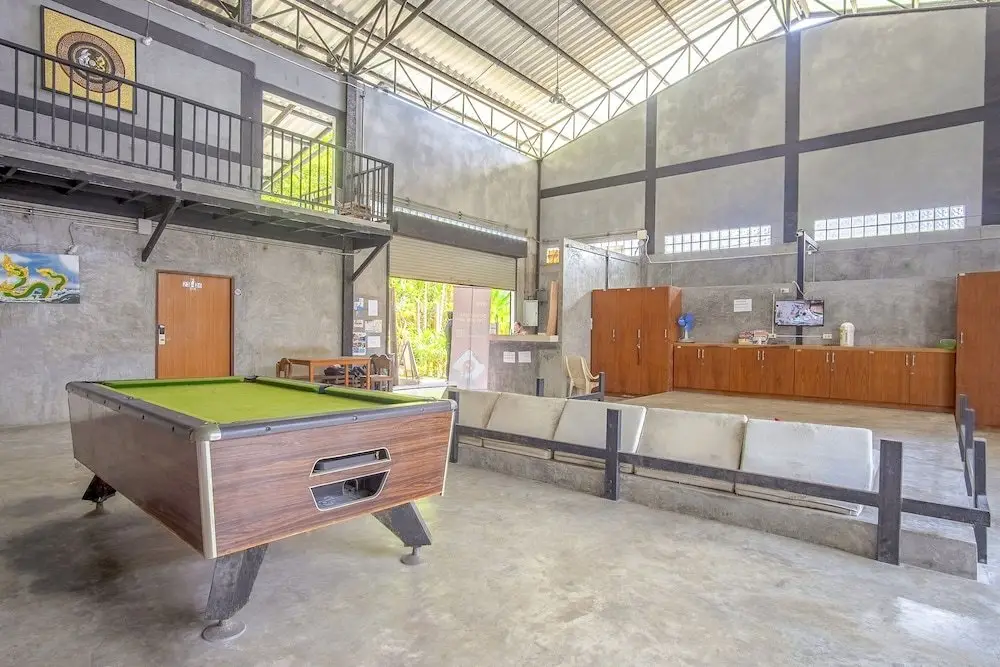 Краби: OYO 585 Freedom Hostel @ Phi Phi