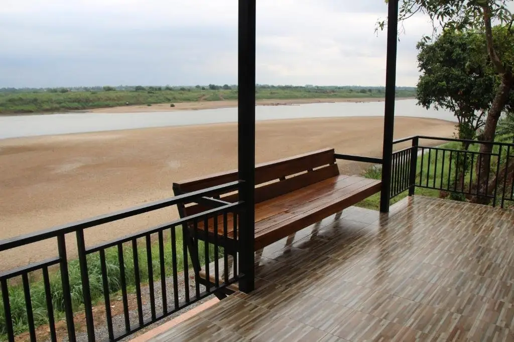Нонгкхай: Mekong Tarawadee Villa