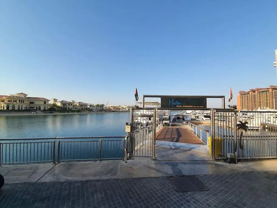 Дубай: Unified Vacation Homes-Deluxe Sea View Studio-Balcony-Parking-20