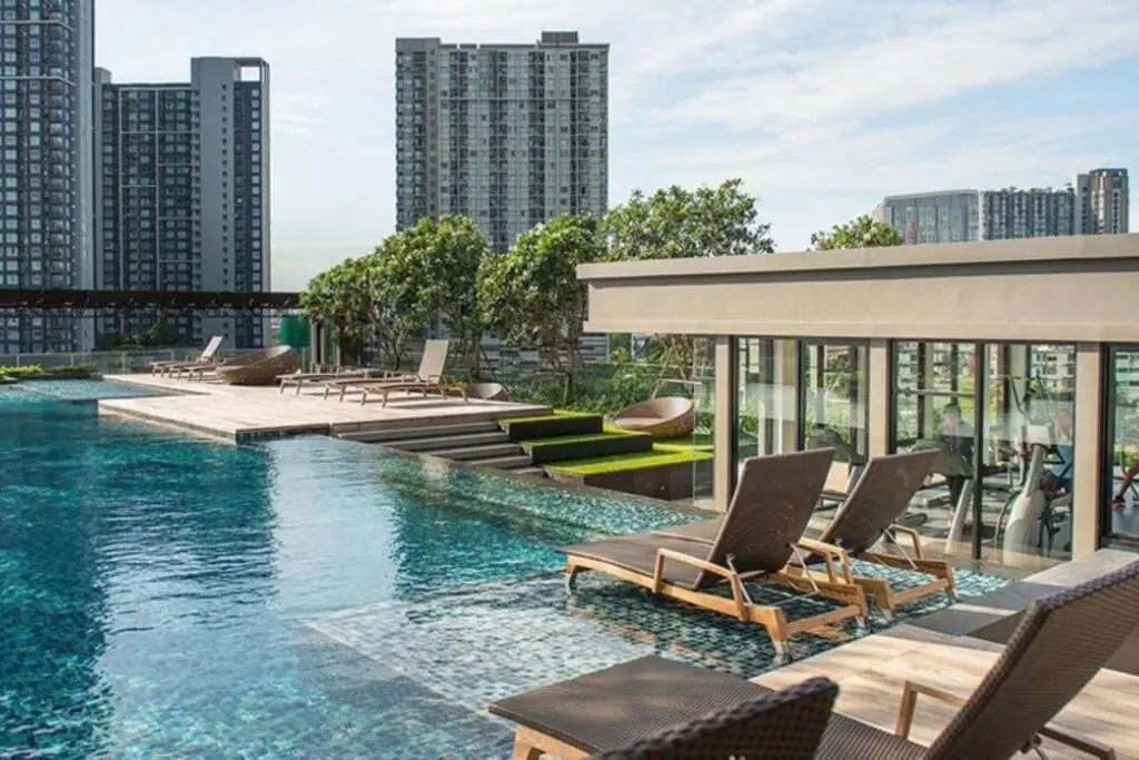 The Base Park East - Bangkok Sukhumvit 77 (Adults Only) — фото 1