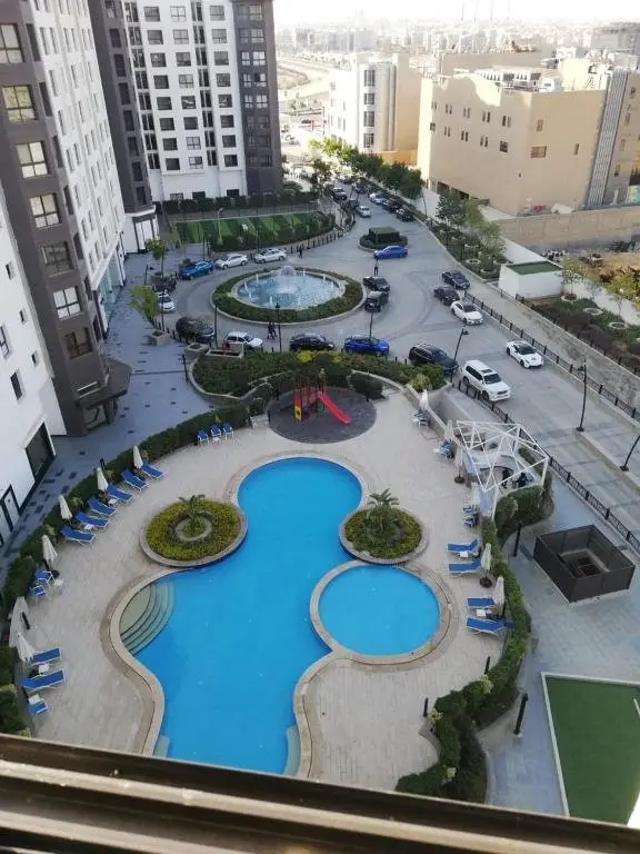 Каир: دوبلكس نيو بورتو كايرو القاهرة الجديدة park malls تكييف مركزي فرش مميز فندقي التجمع الخامس امام الجامعة الامريكية