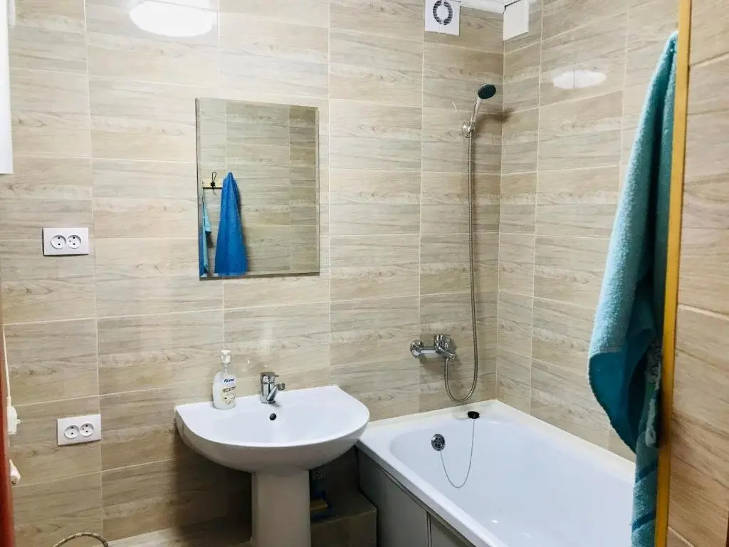 Караганда: Flat in the City Center