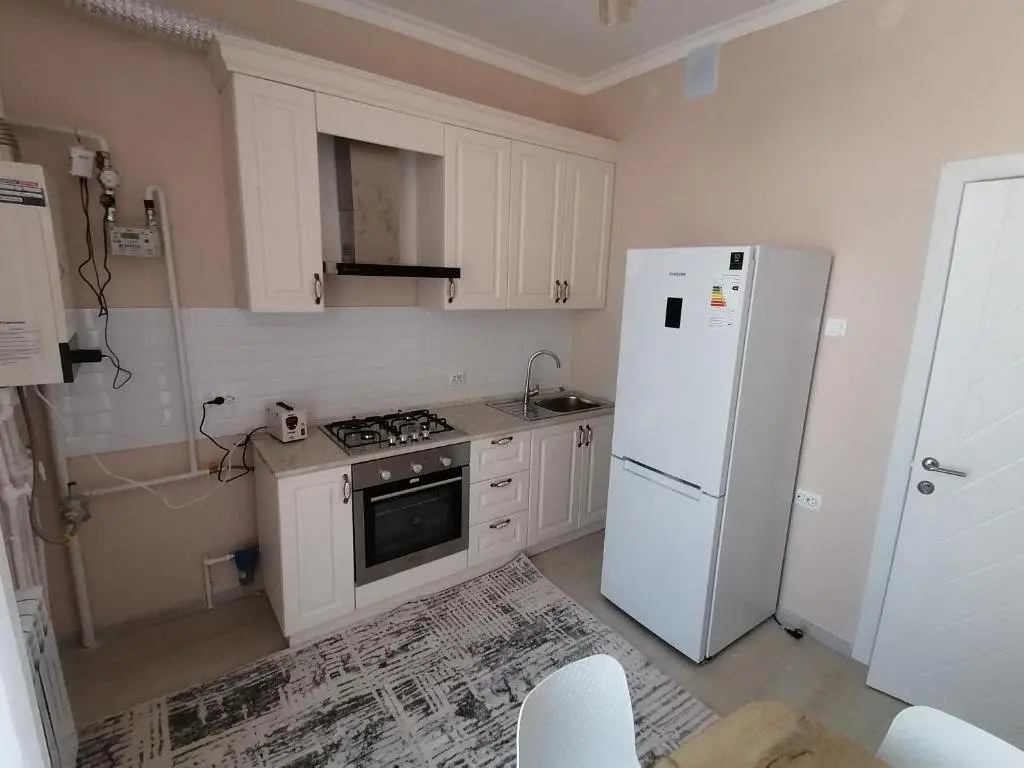 Ташкент: Unique One Bedroom Apartment