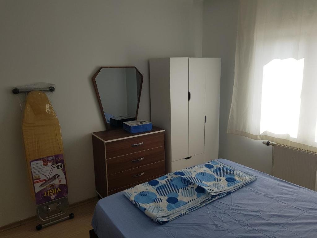 Стамбул: White Appartment in Istanbul