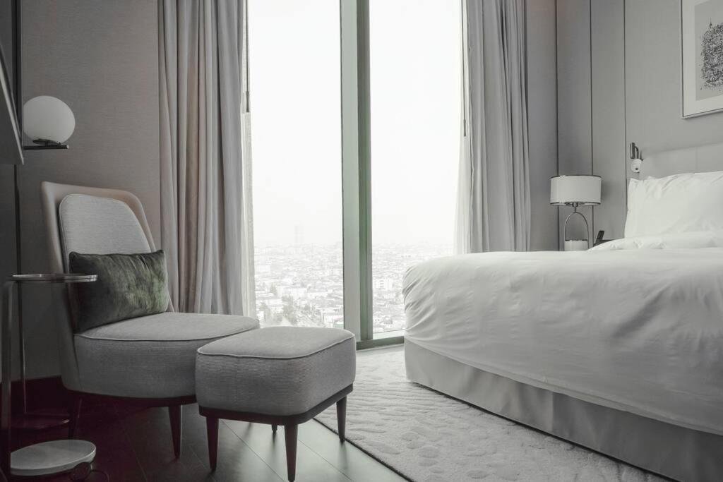Стамбул: Serviced Luxurious 3+1 in Address Emaar Square