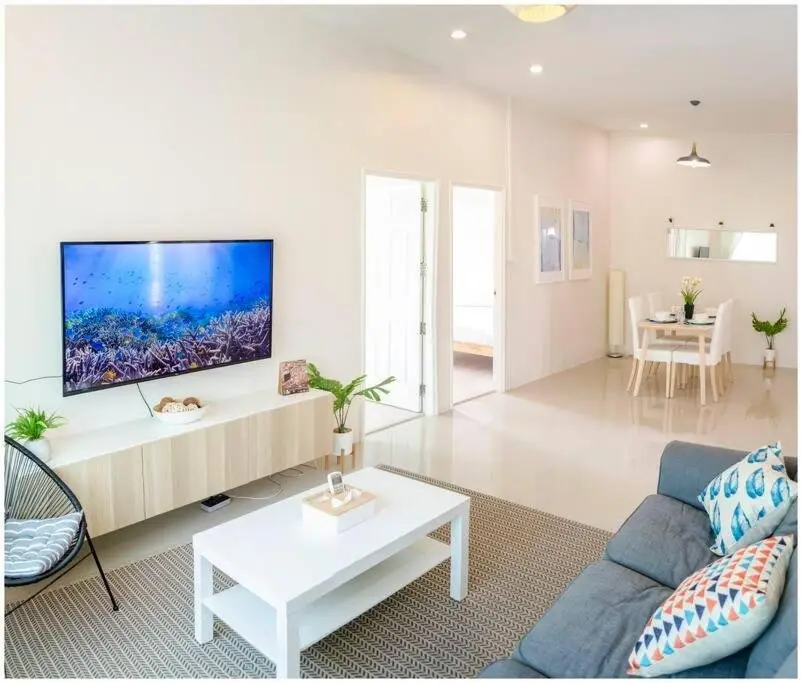 Сукотай: Spacious top floor apartment