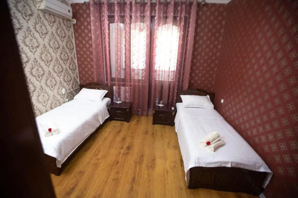 Самарканд: The traveler's apartment