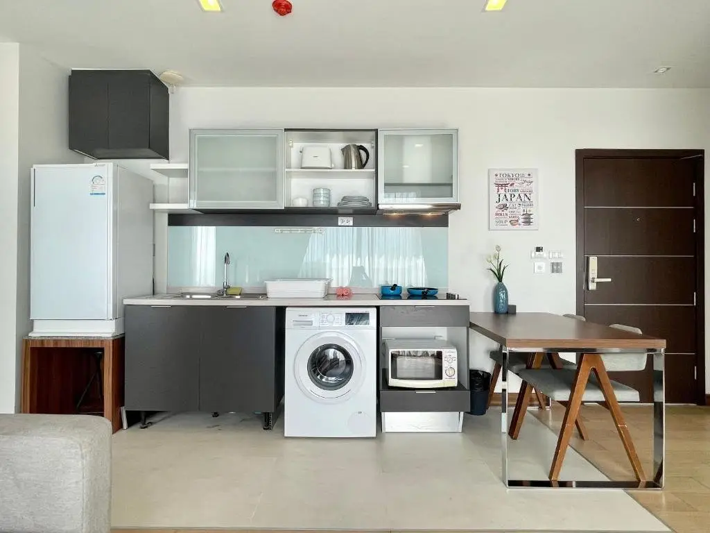 Чиангмай: The Astra Condo 2 Bedrooms by Ping