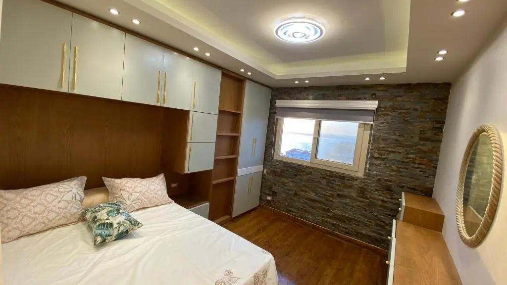 Александрия: Royal Luxury Apartment with Gorgeous Sea View