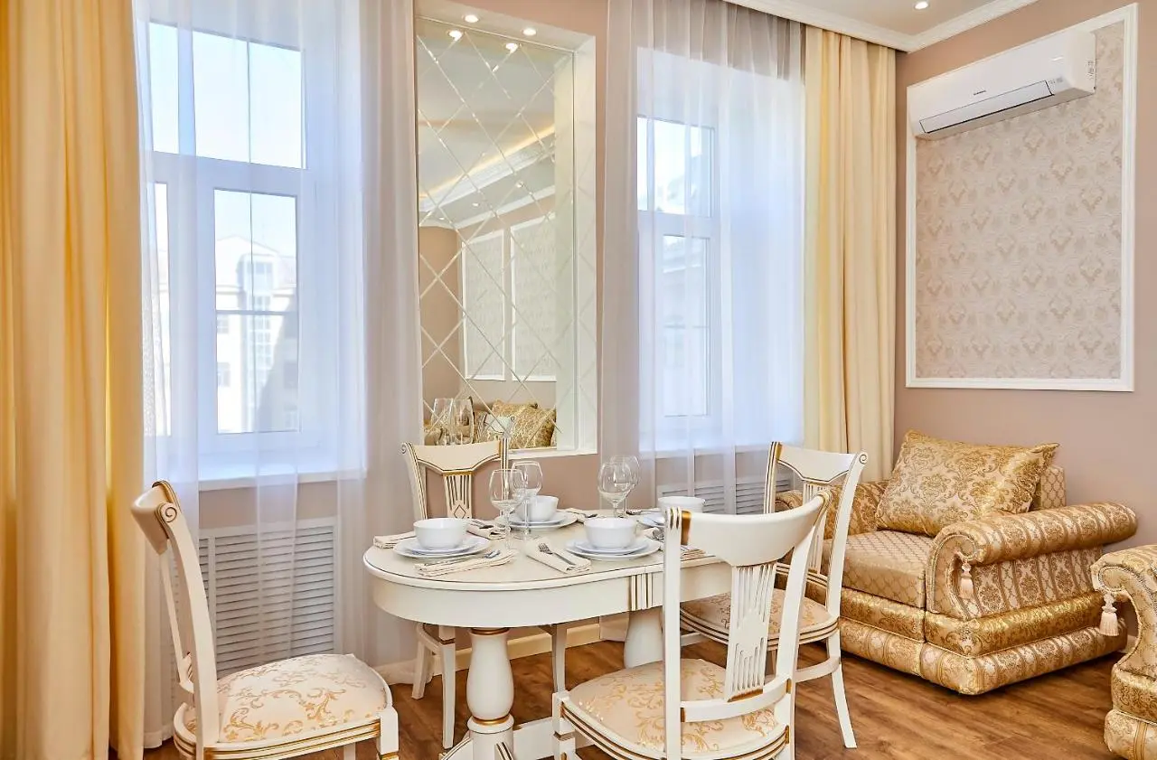 Санкт-Петербург: NasutkiPro apartments near the Russian Museum