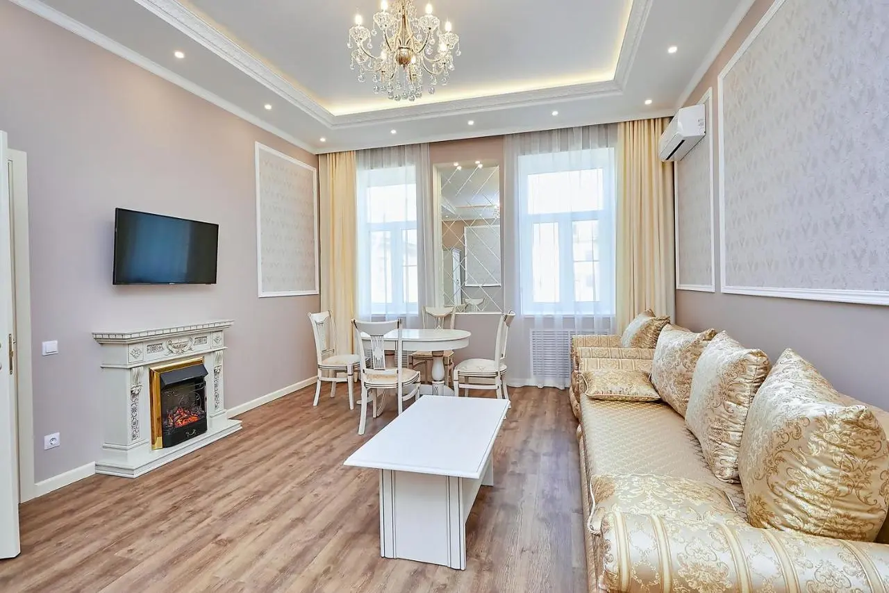 Санкт-Петербург: NasutkiPro apartments near the Russian Museum