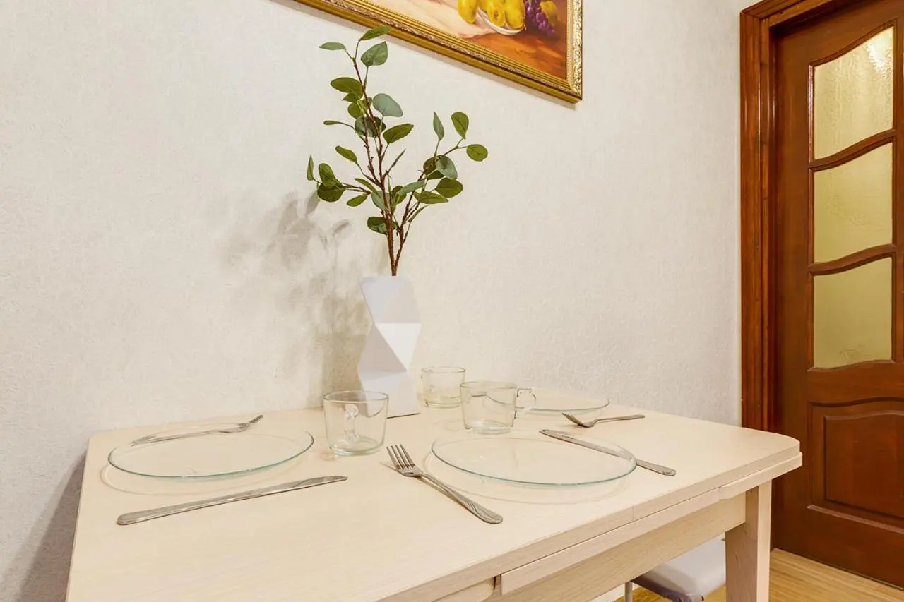 Воронеж: Apartment Marata 10