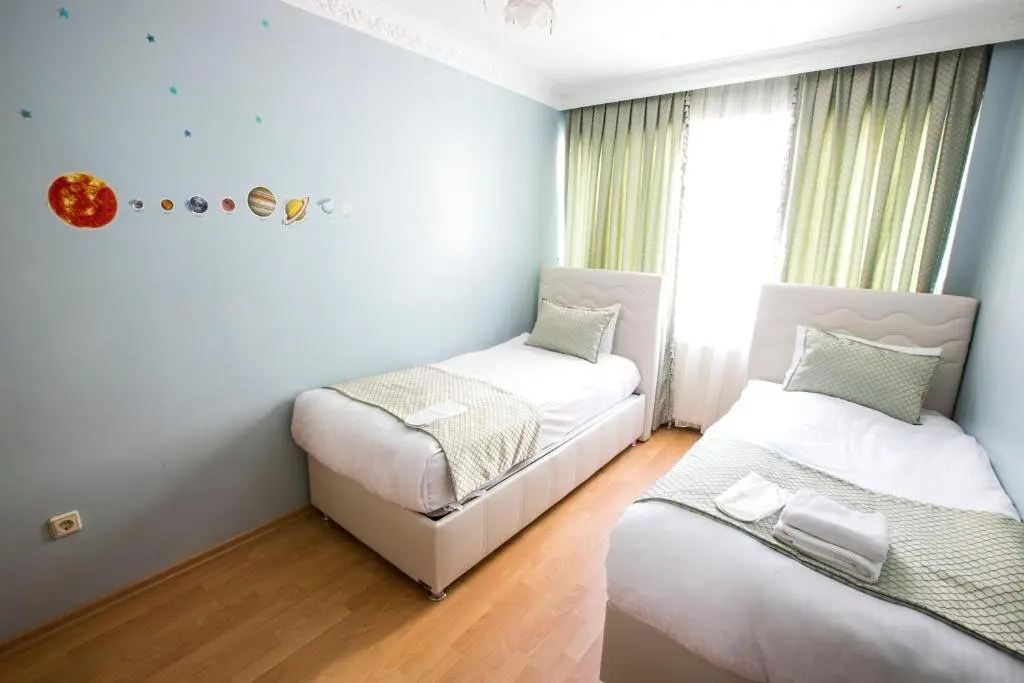 Стамбул: 2BR-1LR SEAVIEW FAMILY PLACE NEXT TO CENTEr