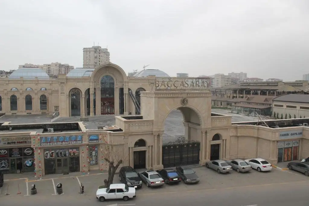 Баку: Apartment at Jafar Khandan 54