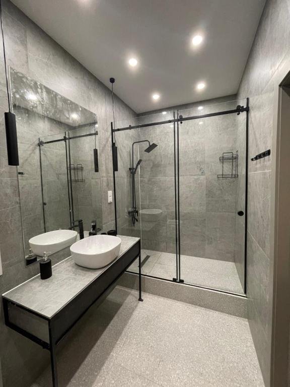Актау: Apartment Florence моря 600 метров