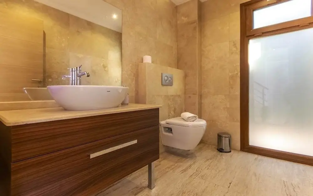 Каш: Villa West 2