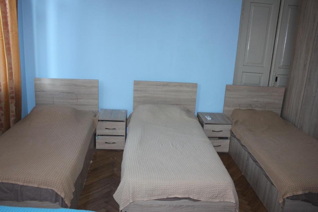 Батуми: Hostel 7