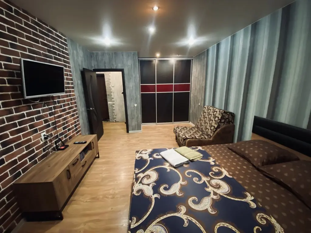 Воронеж: Апартаменты Room-Room 3 на Краснознаменной