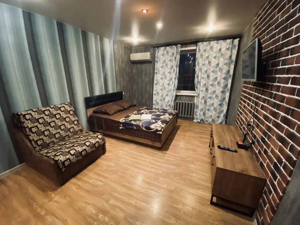 Воронеж: Апартаменты Room-Room 3 на Краснознаменной