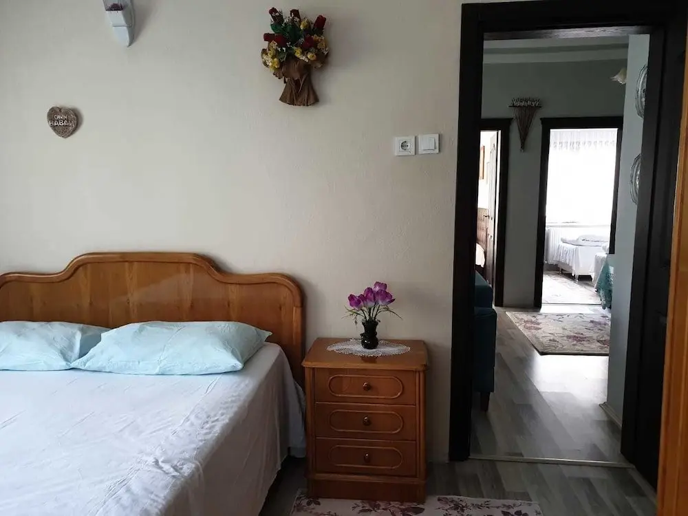 Касусту: Şeremet Tatil Evi
