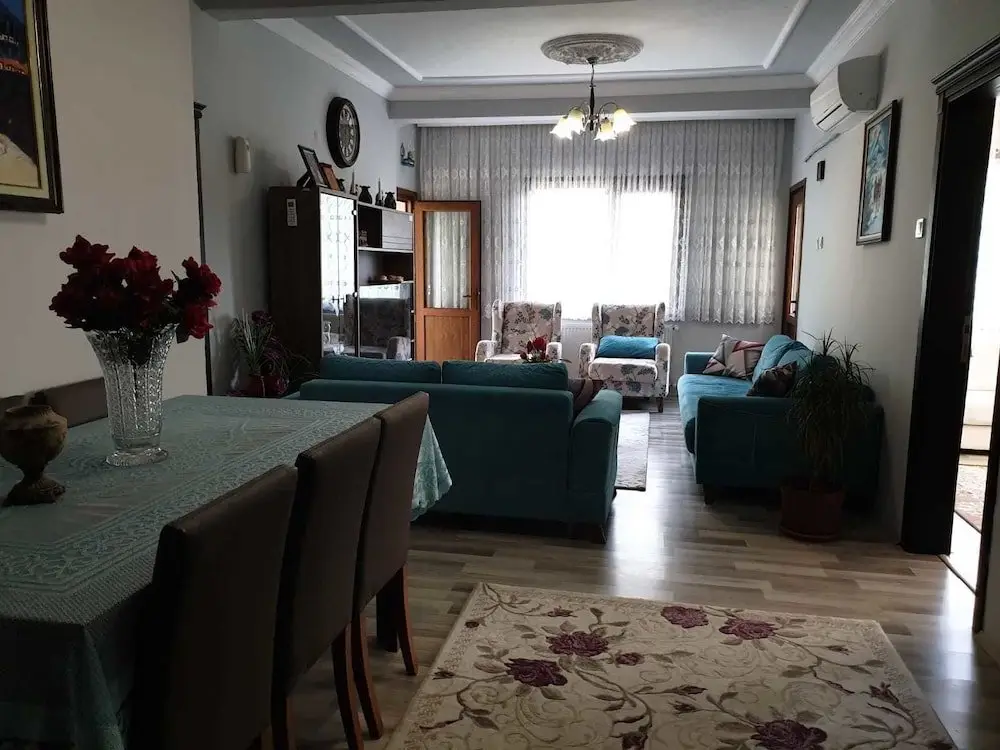 Касусту: Şeremet Tatil Evi