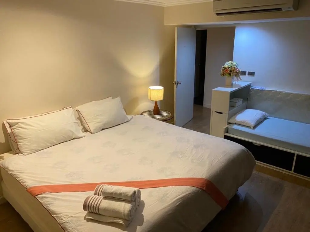 Бангкок: cozy apartment central bangkok 25th floor beautifull balcony