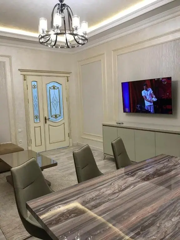 Ташкент: Beruniy Metro Residence