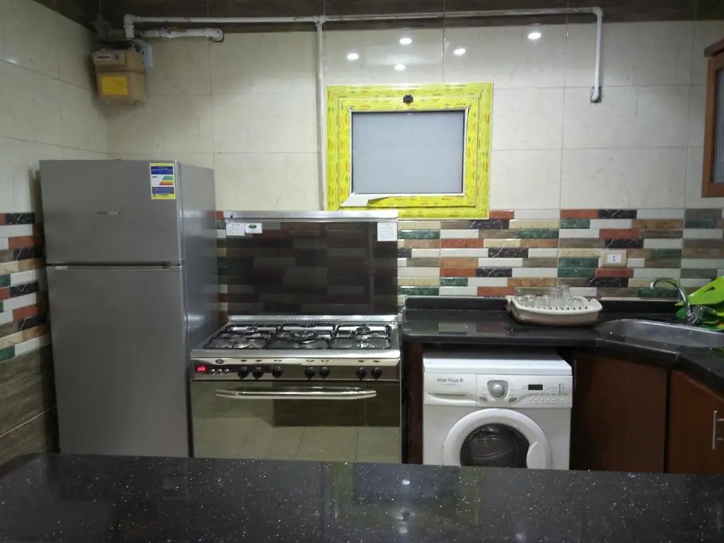 Александрия: City Square Apartment - Gate 3 - Free Wifi & Parking