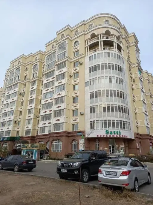 Астана: Чистая уютная квартира в доме комфорт класса 76