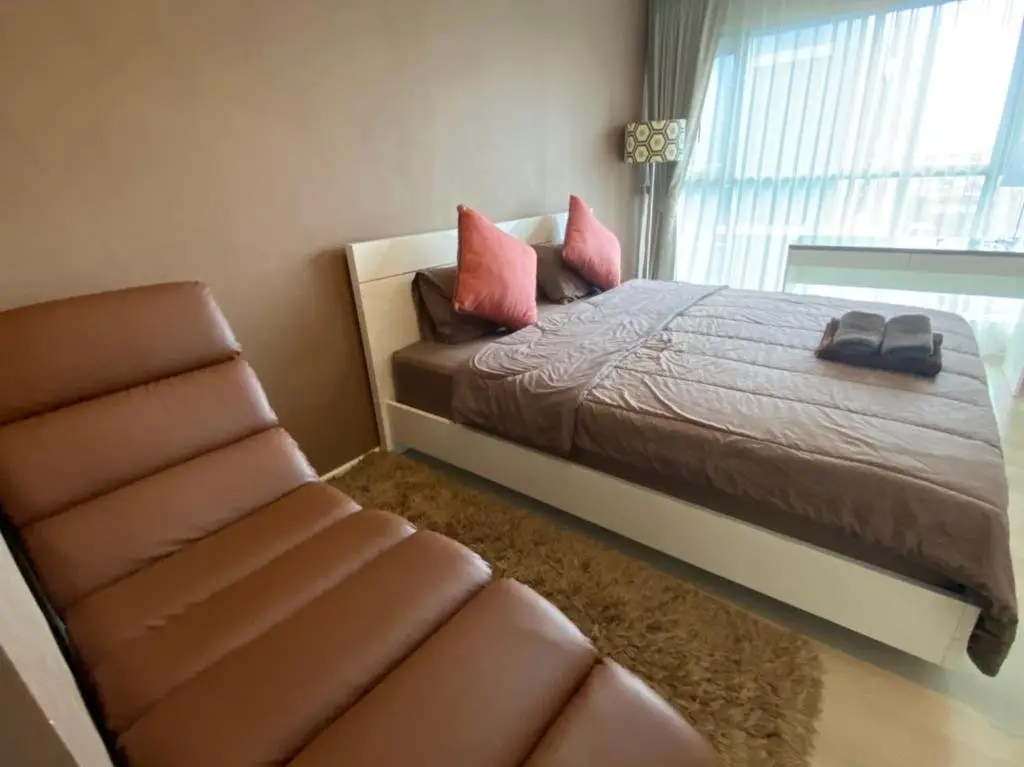 Cosy 2 Bedroom Condo on Sukhumvit, Bts Phra Khanong — фото 1