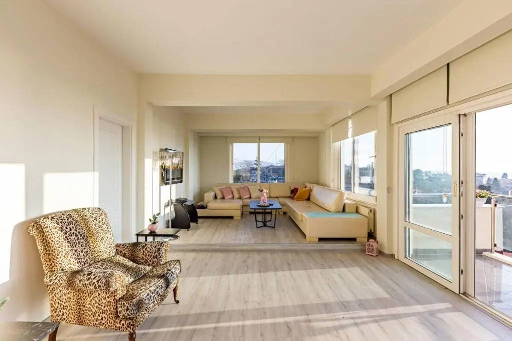 Стамбул: Cozy Apartment with Fascinating Bosphorus View in Uskudar