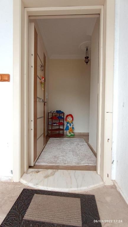 Акбук: Apart YAKUP