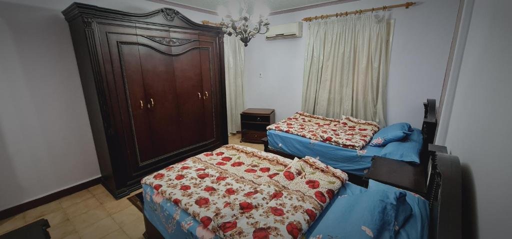Каир: Comfy 3 Bedrooms Apartment in Cairo 87
