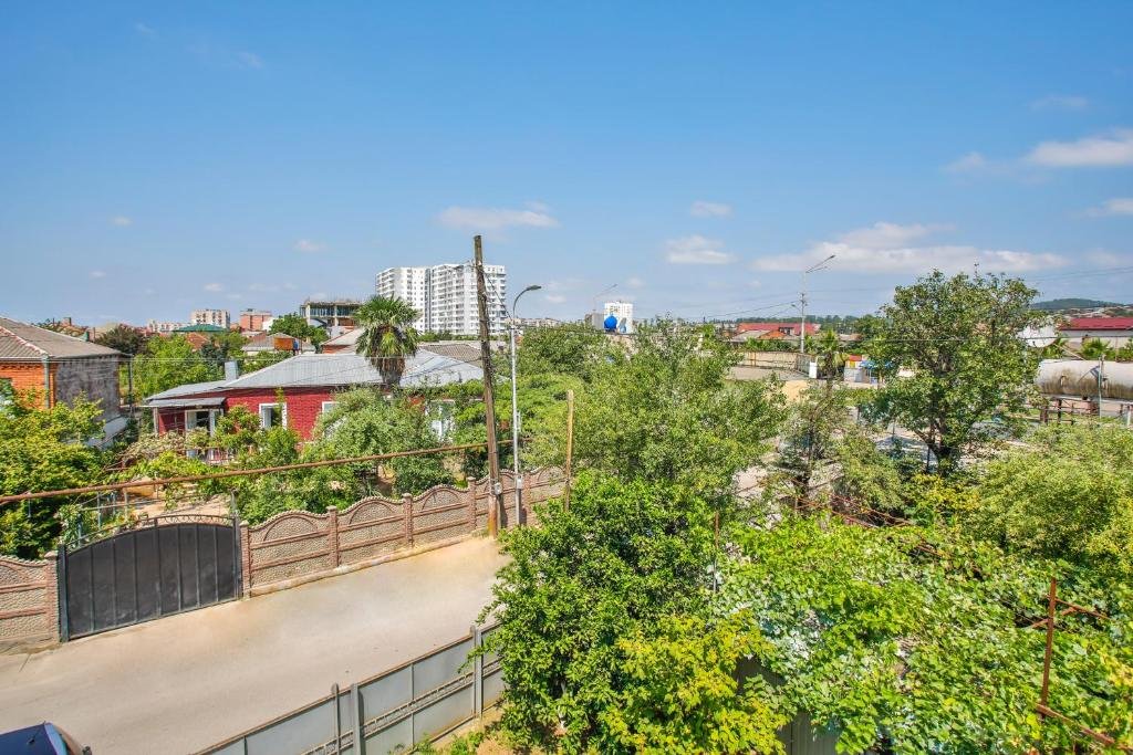 Кутаиси: 85A Bed And Breakfast