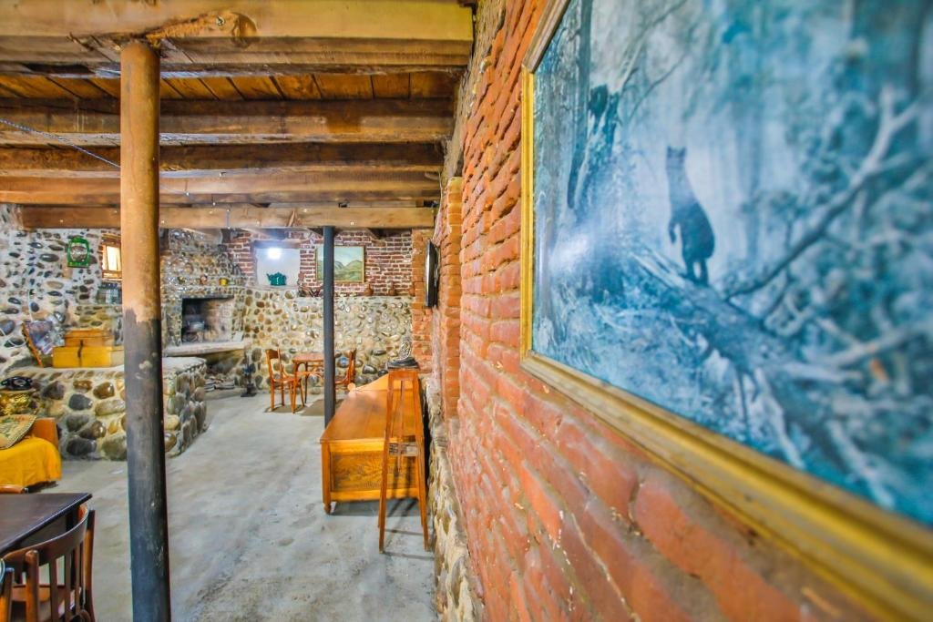 Кутаиси: 85A Bed And Breakfast