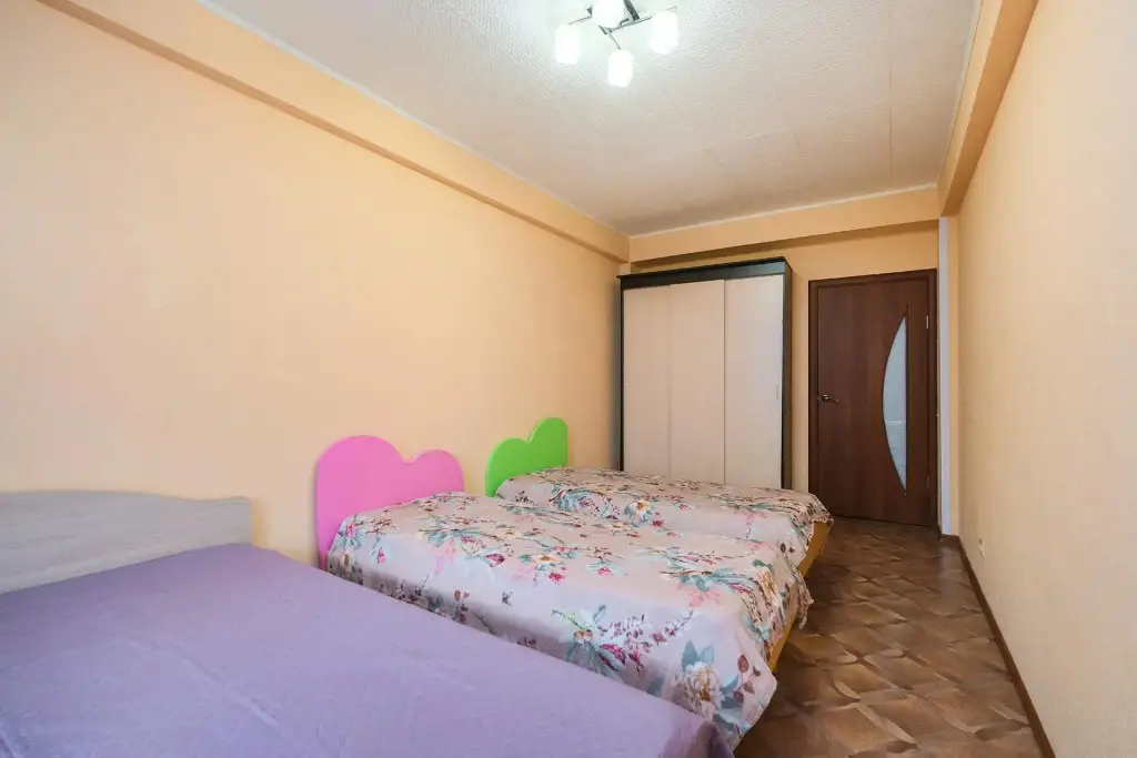 Новосибирск: Квартирка-НСК в микрорайоне Горский 6