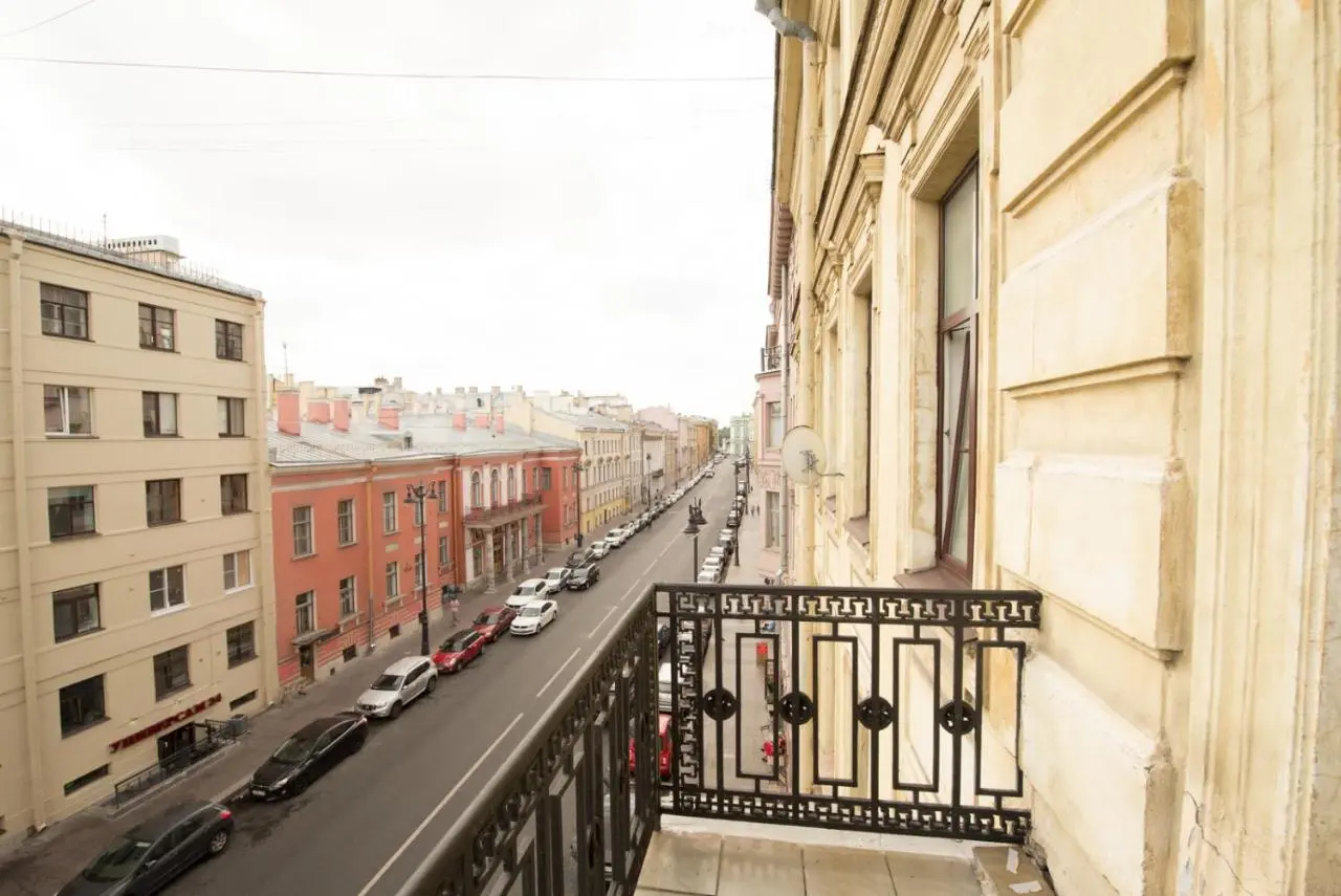 Санкт-Петербург: Aparts hub palace