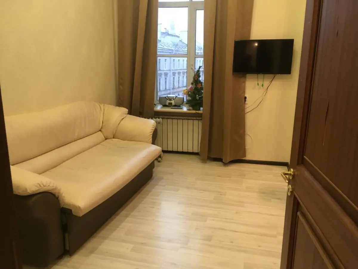 Санкт-Петербург: Aparts hub palace