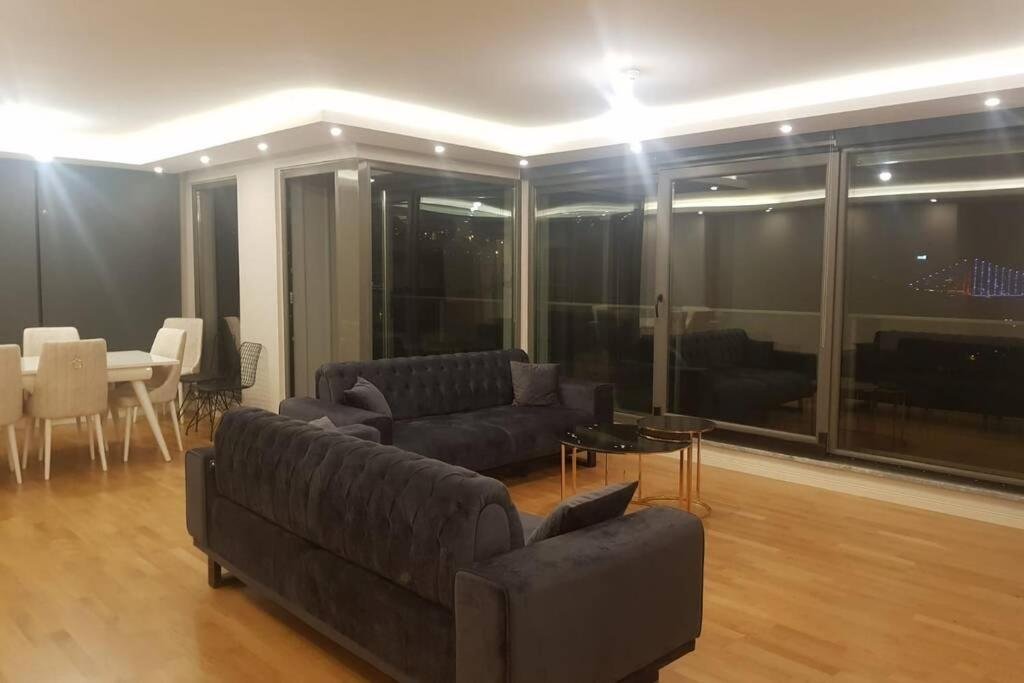 Стамбул: Full Bosphorus view new 3 bedroom apartment beside Çamlıktepe Park in famous Uskudar on the Asian side of Istanbul