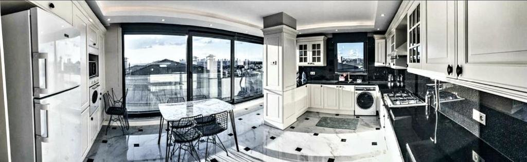 Стамбул: Full Bosphorus view new 3 bedroom apartment beside Çamlıktepe Park in famous Uskudar on the Asian side of Istanbul