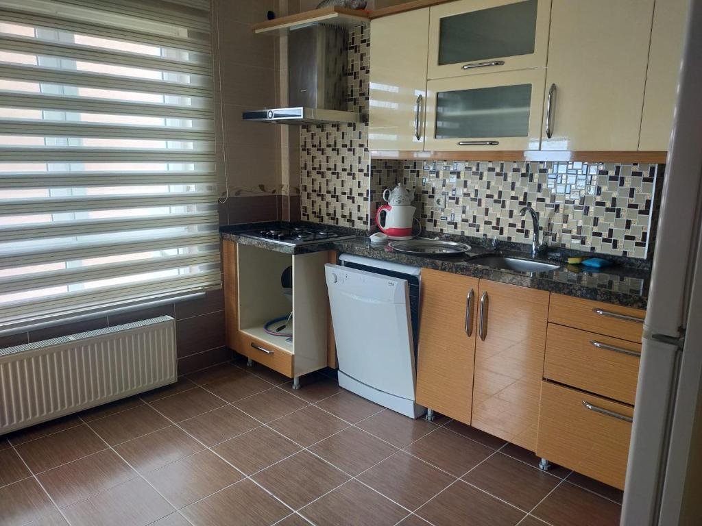 Трабзон: El Navras Apartmen