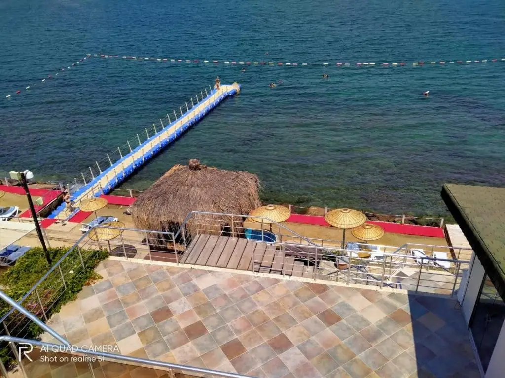 Милас: Flamingo Site, Garden Floor Daily Rent Apartment, Lake and Natural View, in Bodrum, A21
