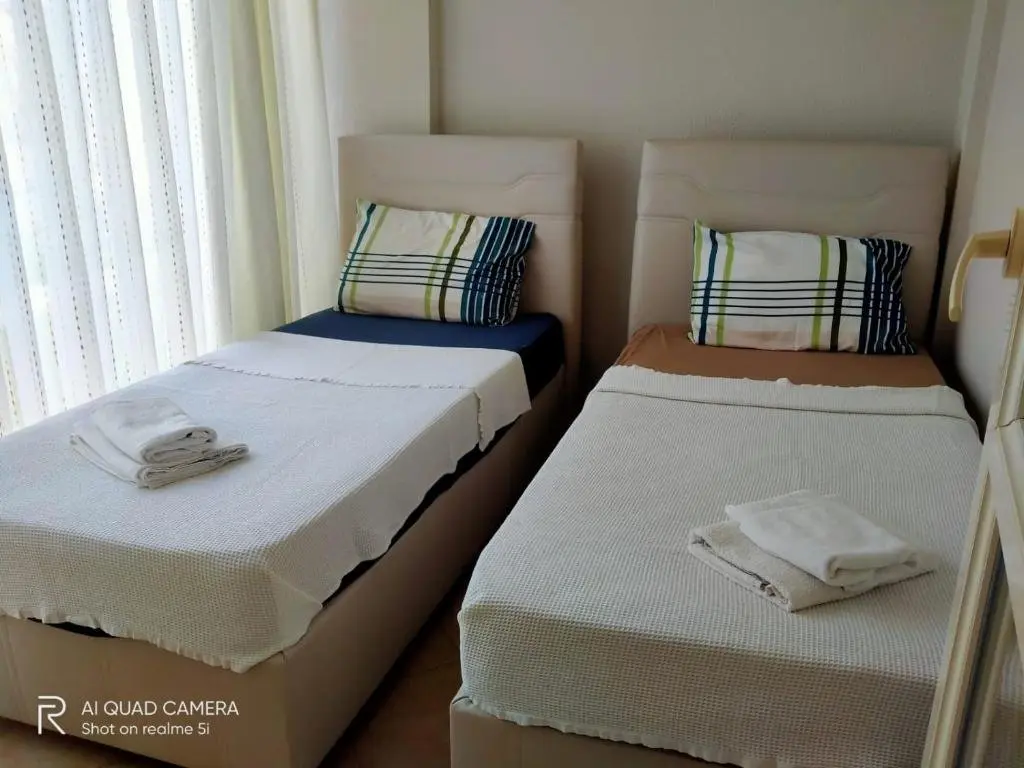 Милас: Flamingo Site, Garden Floor Daily Rent Apartment, Lake and Natural View, in Bodrum, A21